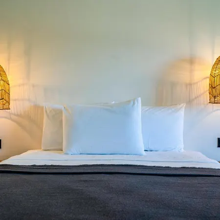 Hotel Art 2*